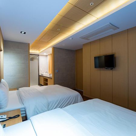 Browndot Hotel Incheon Songdo Экстерьер фото