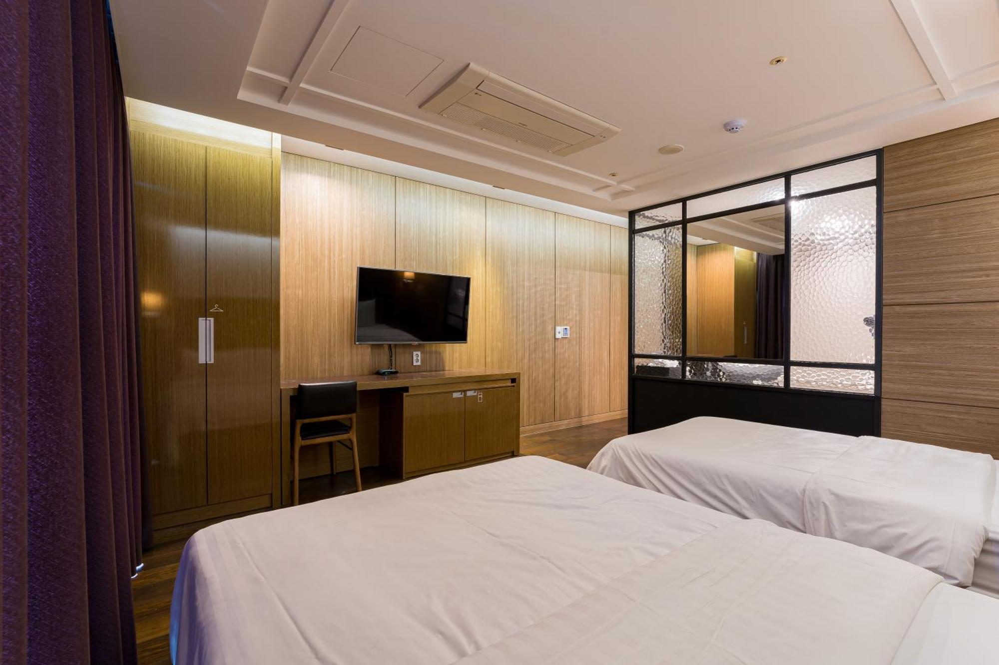 Browndot Hotel Incheon Songdo Экстерьер фото